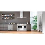 Compõe Conjuntos com os demais produtos das linhas Bertazzoni Professional e Master Series com o mesmo design e puxadores.