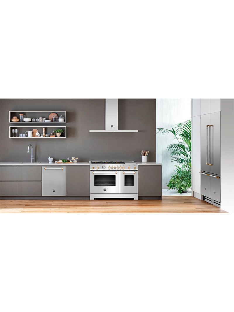 Compõe Conjuntos com os demais produtos das linhas Bertazzoni Professional e Master Series com o mesmo design e puxadores.