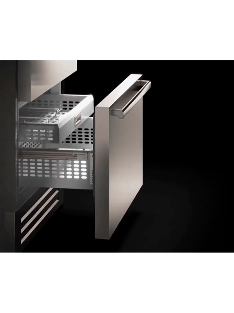 Gavetas com amortecimento para um fechamento sempre suave e seguro mesmo totalmente carregadas.