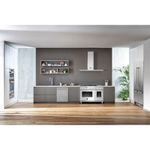 Super Silent com nível de ruído de apenas 42 dB, ideal para cozinhas integradas a outros ambientes. Compressores silenciosos posicionados na parte inferior traseira garantem funcionamento discreto.