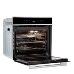 Iluminação Halógena interna que proporciona ampla visibilidade do preparo, valorizando os alimentos e garantindo controle preciso durante todo o processo.