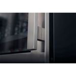 Puxador em inox com acabamento sofisticado e design ergonômico que garante firmeza no manuseio. Um detalhe elegante que valoriza o visual premium e a durabilidade do produto.