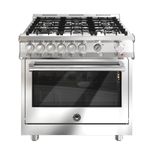 O Fogão Magna tem 90cm de design imponente e presença marcante na cozinha.