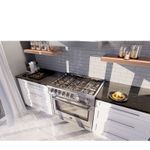 Presença marcante e acabamento profissional que transformam a cozinha em um espaço gourmet.