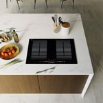 Elegância minimalista que integra tecnologia e design à bancada transformando a cozinha em um espaço sofisticado e funcional.