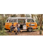 Perfeito para viagens de trailer e momentos de camping preparando pizzas e assados em qualquer destino.