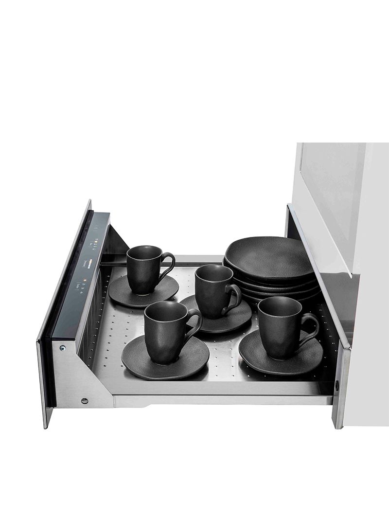 Função aquecer pratos e xícaras que mantém bebidas e alimentos quentes por mais tempo como nos melhores restaurantes.