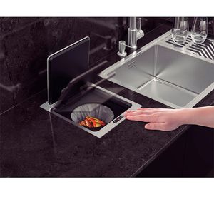 Lixeira de Embutir com Sensor Tramontina Next 5L Inox