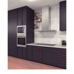 Estrutura em aço inox com vidro temperado e corpo slim com vidro bisotado, unindo design contemporâneo e elevada durabilidade.