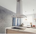 Ideal para cozinhas integradas, permite cozinhar, conversar e receber amigos e família com a coifa em funcionamento, mantendo o ambiente mais agradável.