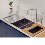 Escorredor funcional que otimiza o espaço e traz mais praticidade para a rotina.