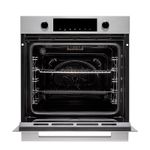 Amplo forno com 74 litros de capacidade, ideal para preparar diferentes receitas com mais praticidade e eficiência.