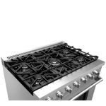 5 queimadores Sabaf, com auxiliar de 0,85kW, três rápidos de 3,2kW e dupla chama de 4,2kW, que garantem potência e precisão no preparo.