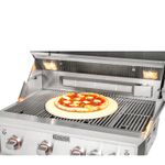 Pedra de cordierite distribui o calor de forma uniforme para pizzas crocantes por fora e macias por dentro.