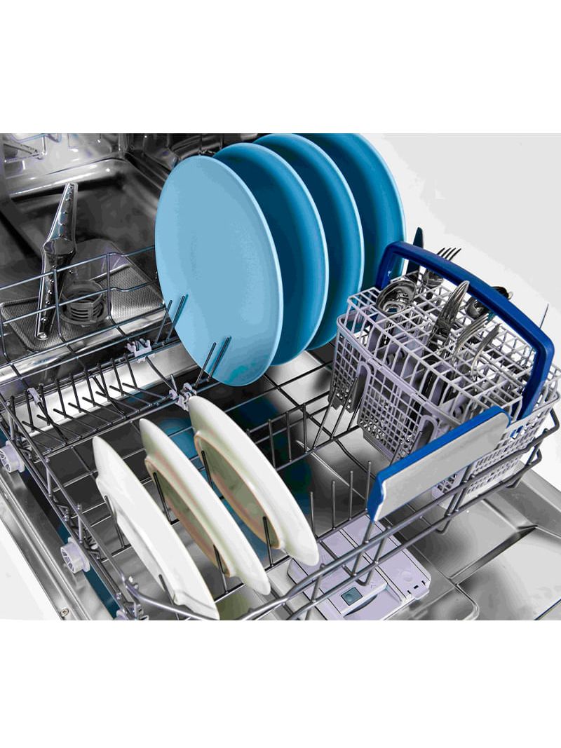 Suportes dobráveis nos cestos superior e inferior para maior flexibilidade com diferentes utensílios.