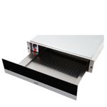 Capacidade de 24 litros com suporte para até 25 kg, comando analógico e ajuste de temperatura de 30 °C a 80 °C.